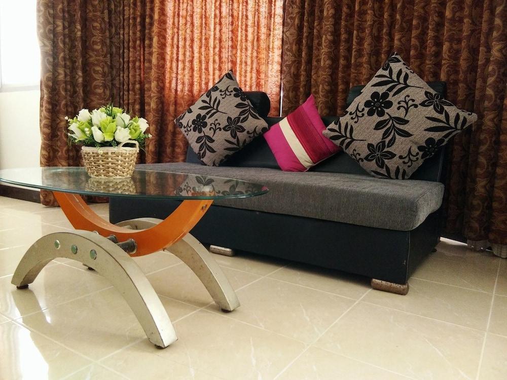 Siwalai City Place Pattaya Extérieur photo