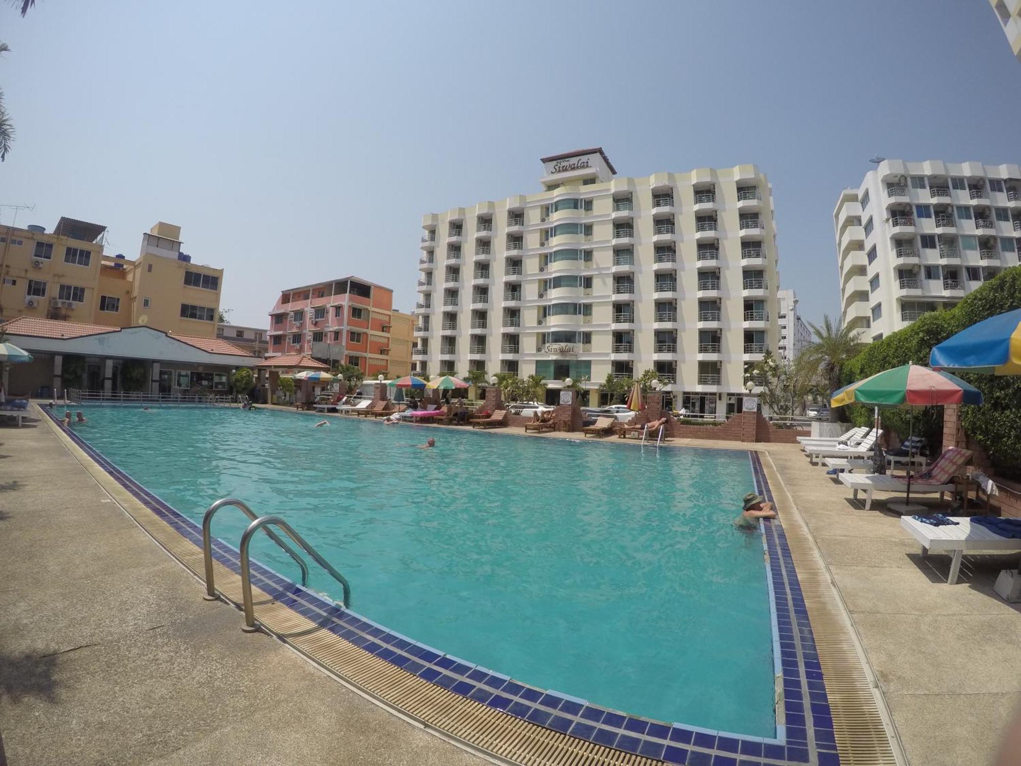 Siwalai City Place Pattaya Extérieur photo