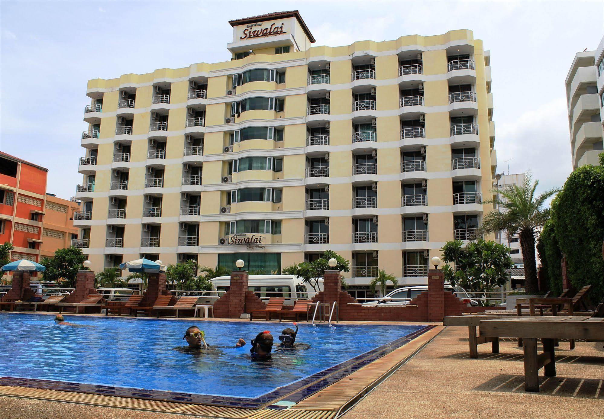 Siwalai City Place Pattaya Extérieur photo